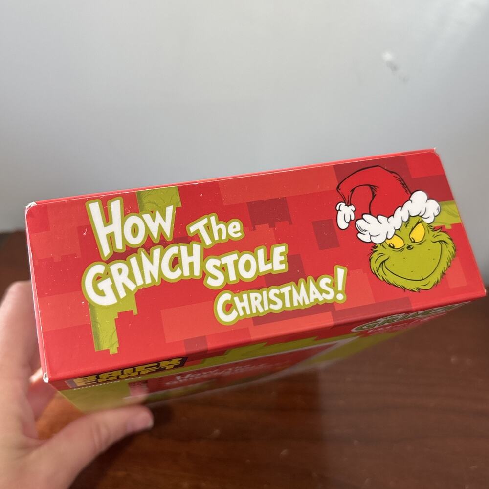 Brick Craft Building Block Set How the Grinch Stole Christmas Story Book New - Picture 5 of 6